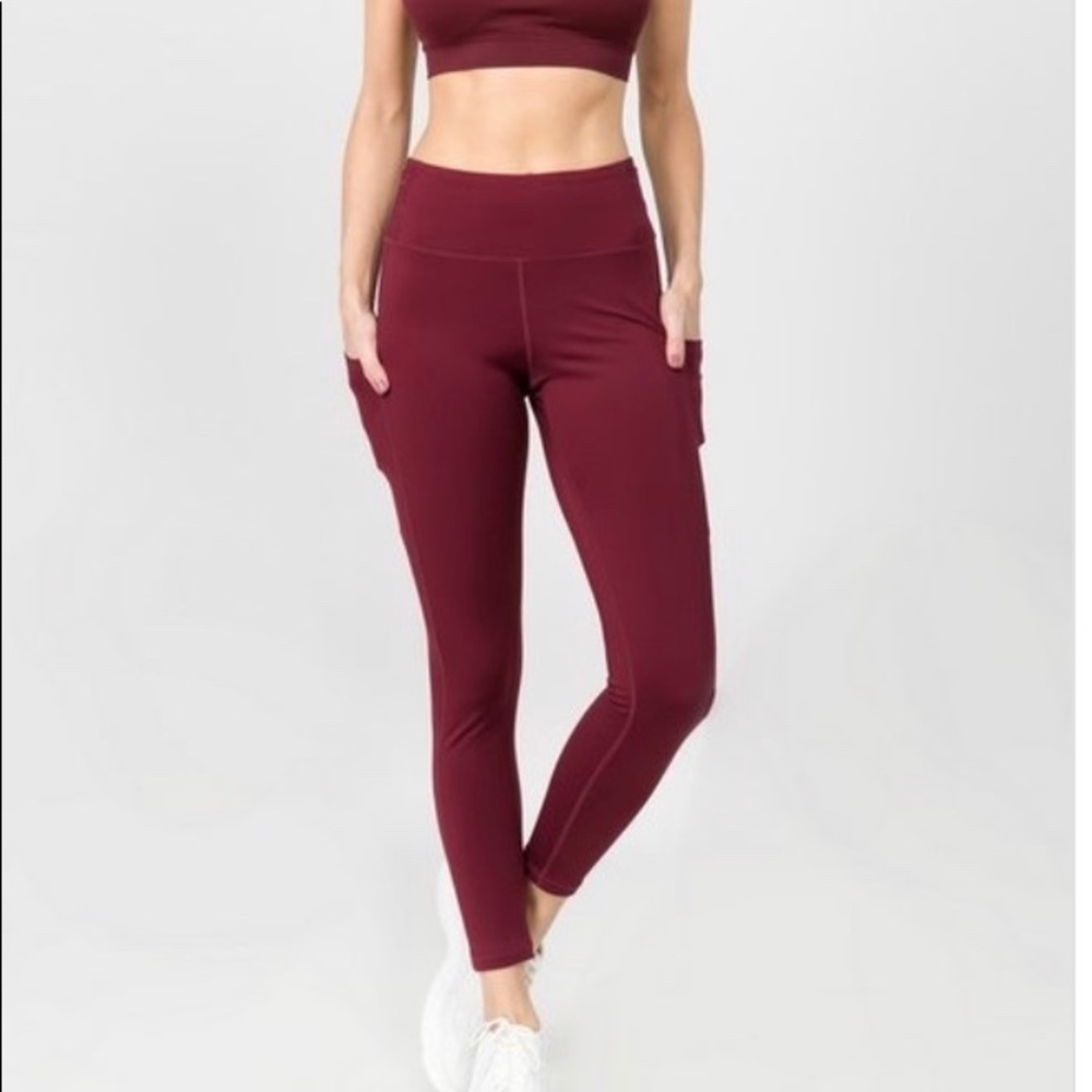 Burgundy activewear leggings w/pockets